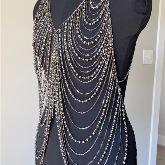 Detailed Body Chain - Picture 2 of 8